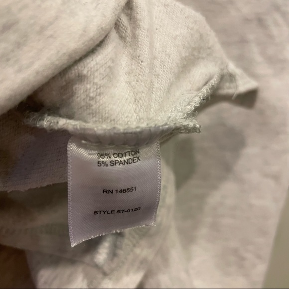 Summer & Sage sweatshirt - Picture 5 of 5